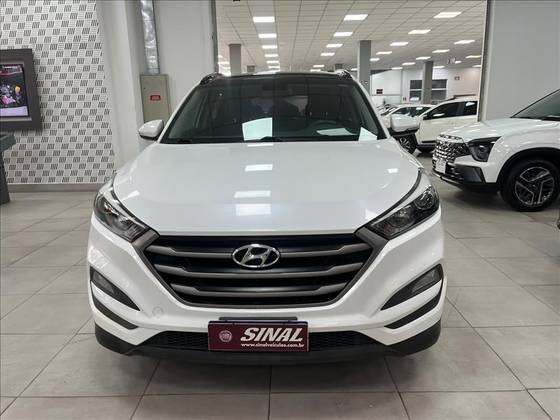 HYUNDAI TUCSON 1.6 16V T-GDI GASOLINA GLS ECOSHIFT HYUNDAI TUCSON 1.6 16V T-GDI GASOLINA GLS ECOSHIFT